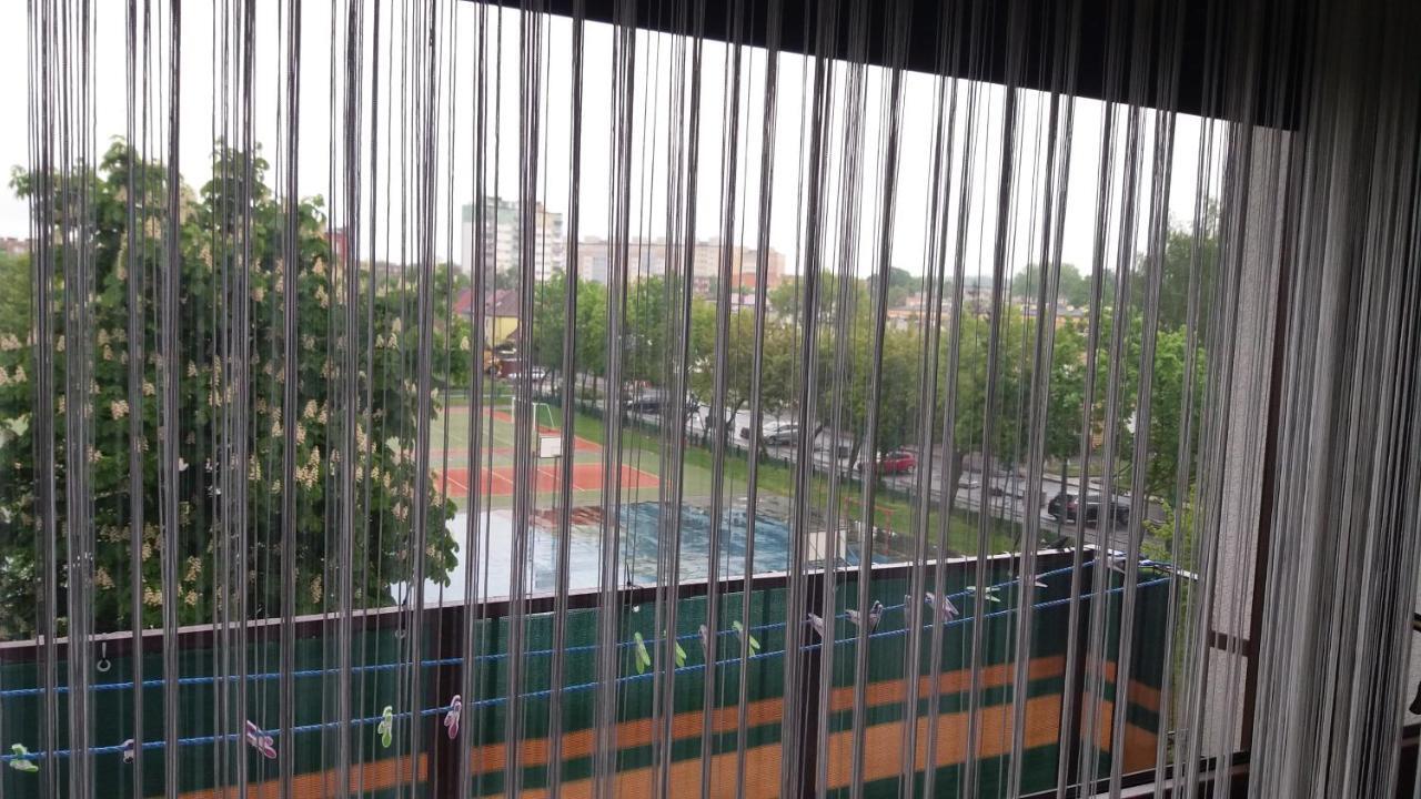 Głogów przy Morcinka Apartamento Exterior foto